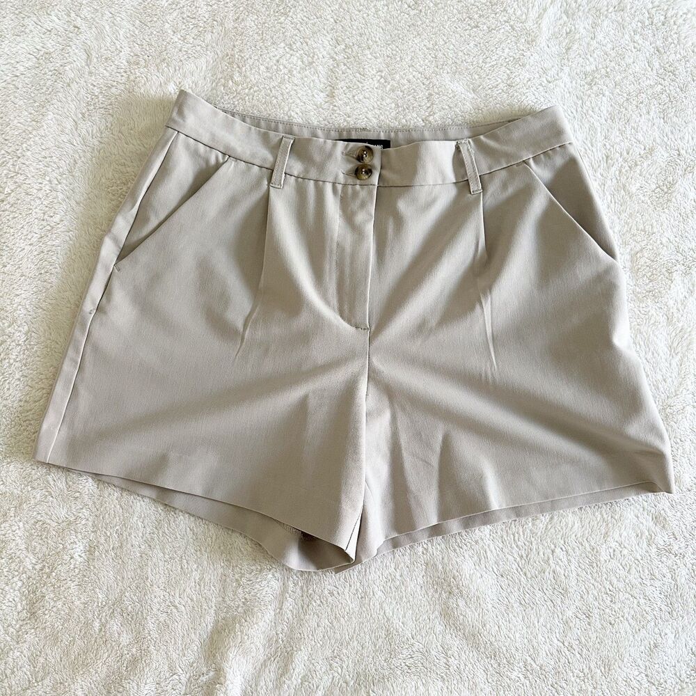 Nautica Shorts Women's Size 6 Khaki Pleated